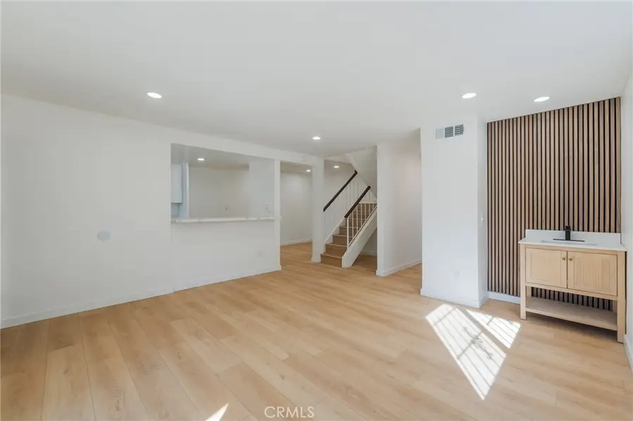 1239 W Rosecrans #31, Gardena, CA 90247 - #3