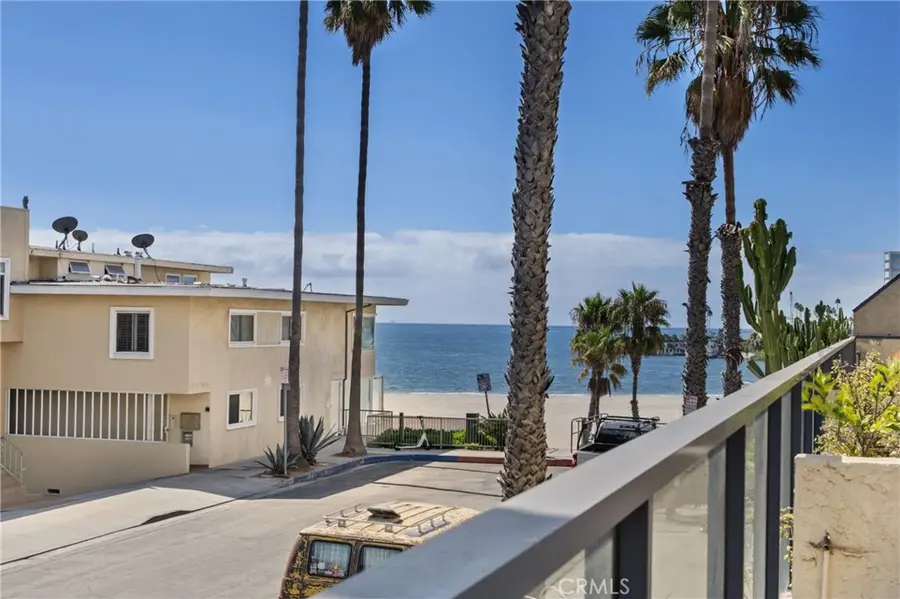 1 3rd Pl #2, Long Beach, CA 90802 - #3