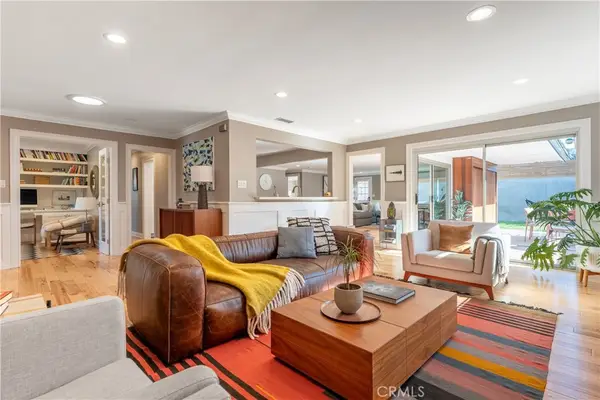 8844 Villanova Avenue, Los Angeles, CA 90045