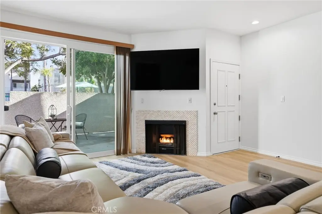 434 E Spruce Avenue #106, Inglewood, CA 90301 - #1