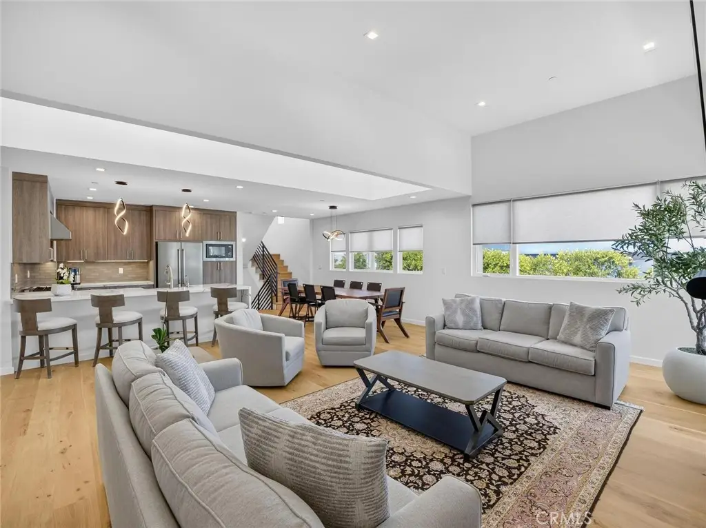 1427 15th, Manhattan Beach, CA 90266 - #1