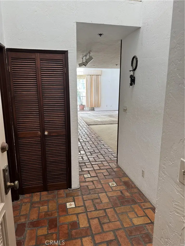 535 Esplanade, Redondo Beach, CA 90277 - #3