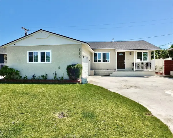 25050 Eshelman Ave, Lomita, CA 90717