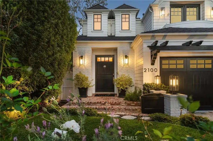 2100 Pine Ave, Manhattan Beach, CA 90266 - #3