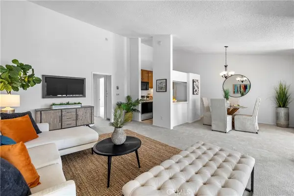 902 Camino Real #207, Redondo Beach, CA 90277