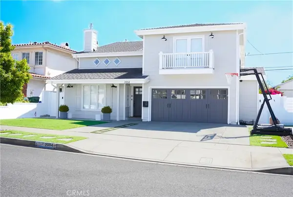 2004 Manzanita Lane, Manhattan Beach, CA 90266