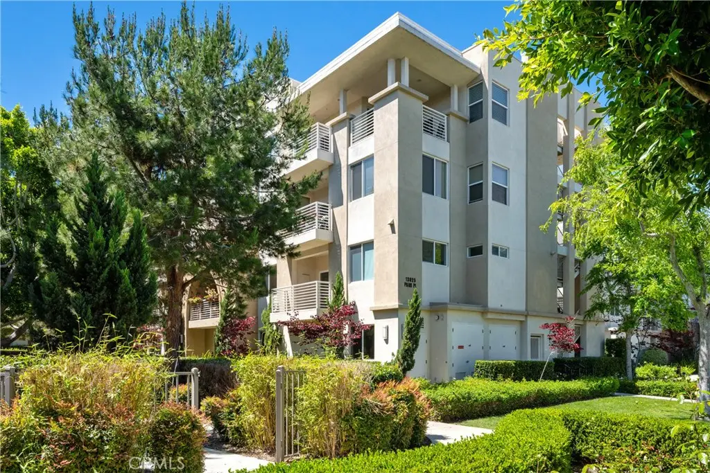 13025 Park Place #301, Hawthorne, CA 90250 - #1