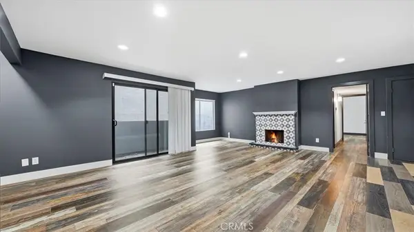 1940 N Highland #17, Los Angeles, CA 90068