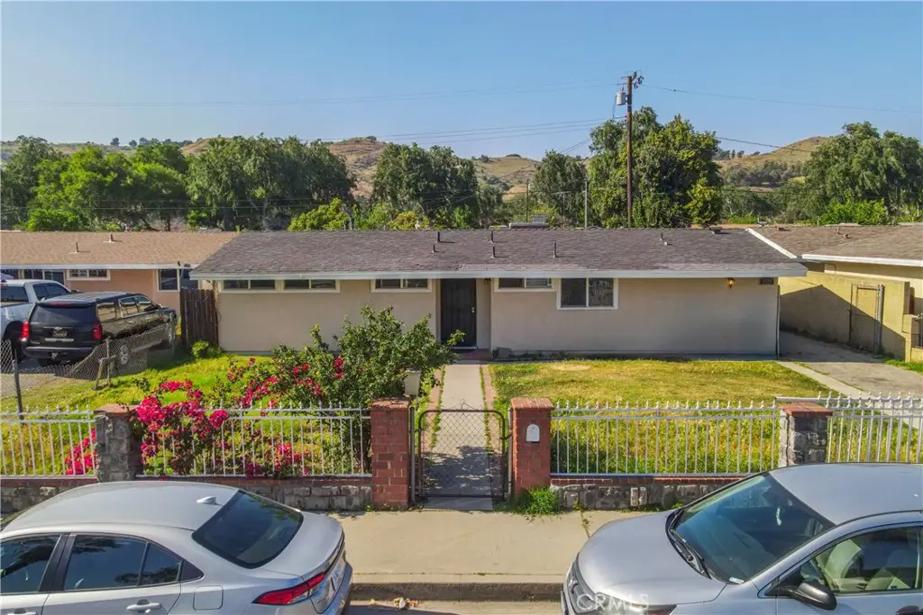 2229 Carlton, Pomona, CA 91768 - #1
