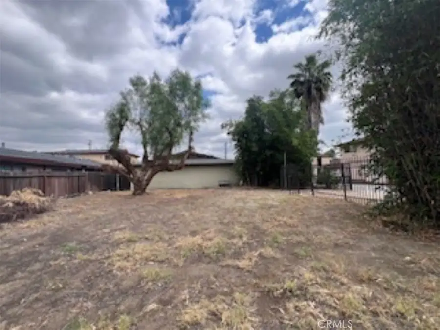 1064 Waters, Pomona, CA 91766 - #3