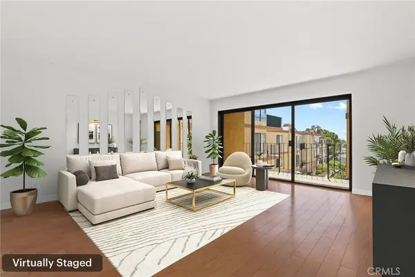 2662 E 20th Street #306, Signal Hill, CA 90755