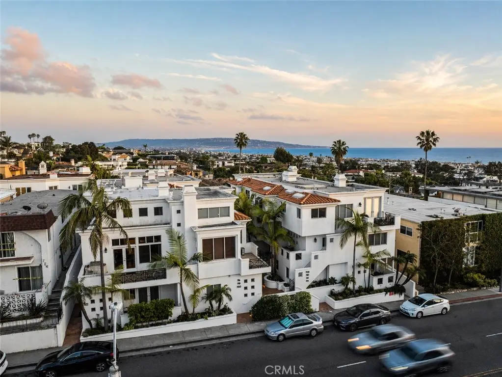 720 Manhattan Beach, Manhattan Beach, CA 90266 - #1
