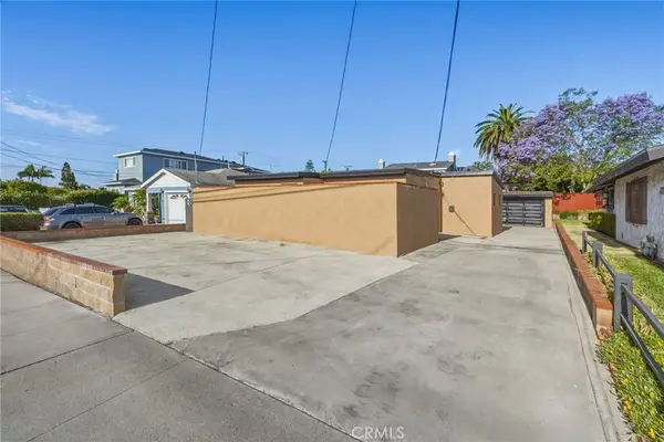 217 S Aviation, Manhattan Beach, CA 90266