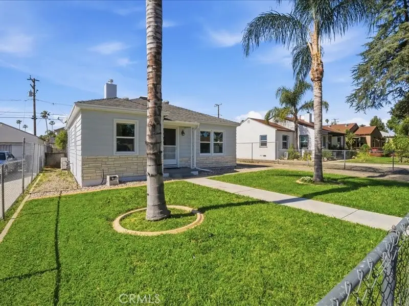 8658 Newport Avenue, Fontana, CA 92335 - #2
