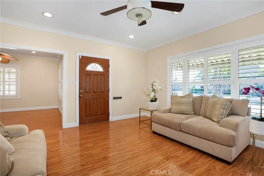 9417 S Harvard Boulevard, Los Angeles, CA 90047 - #3