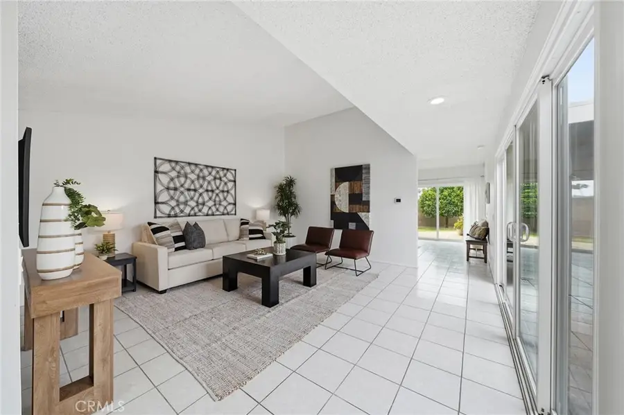 14352 Kipling Lane, Tustin, CA 92780 - #2