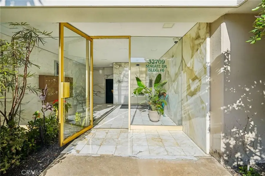 32709 Seagate #H, Rancho Palos Verdes, CA 90275 - #2