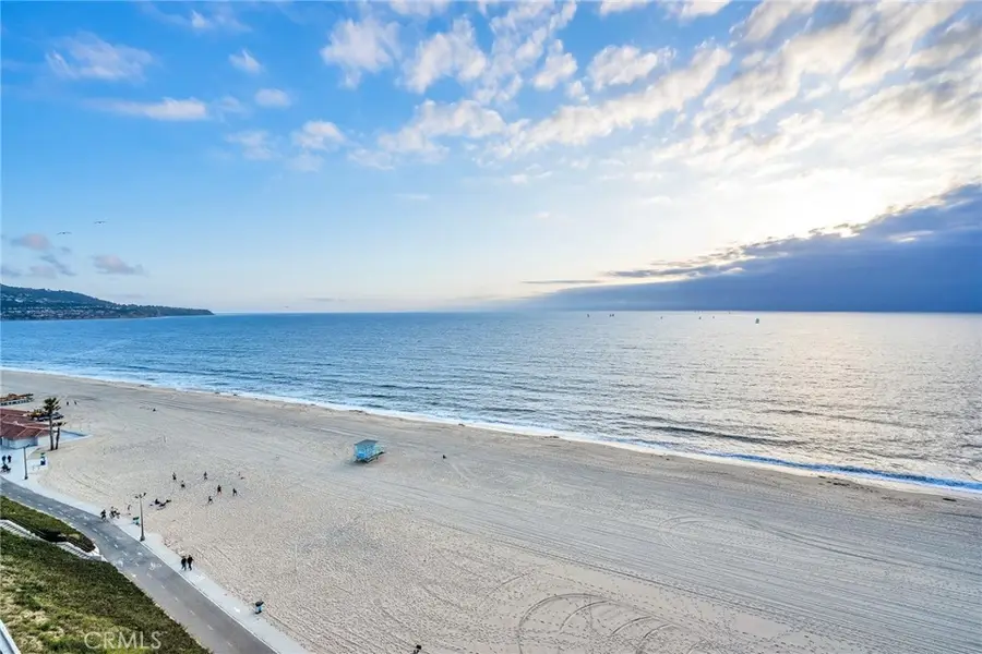 727 Esplanade #306, Redondo Beach, CA 90277 - #2