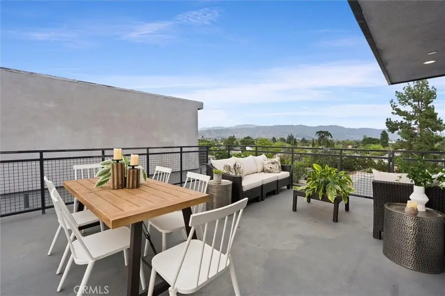 6057 N Tujunga Avenue, North Hollywood, CA 91606 - #2