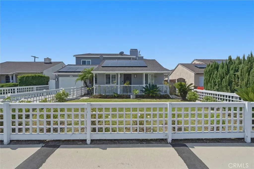 3132 W 152nd Street, Gardena, CA 90249 - #1
