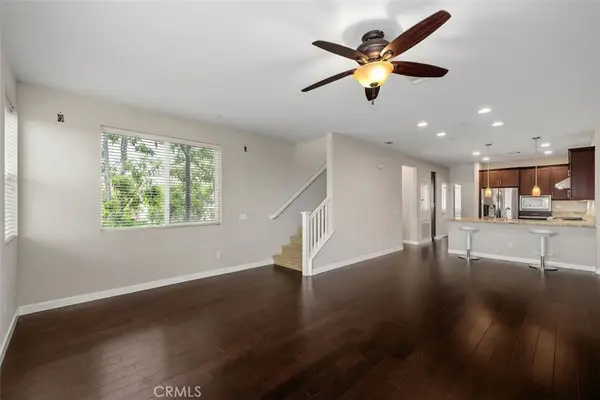 1608 W Artesia Square, Gardena, CA 90248