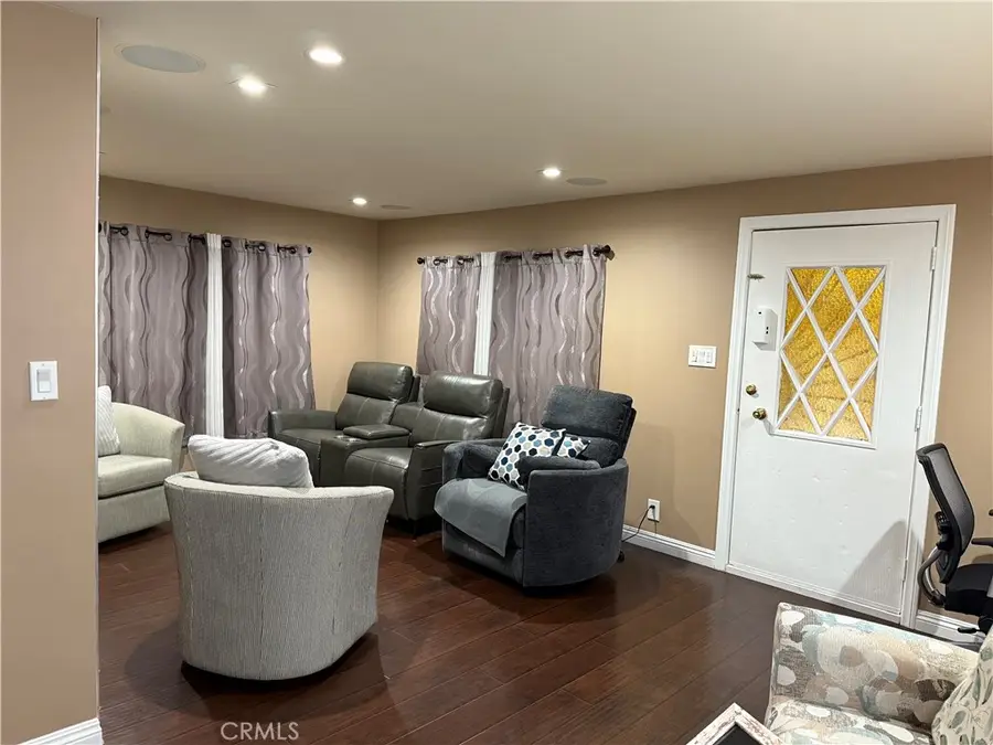 435 E Gardena Boulevard #10, Gardena, CA 90248 - #3