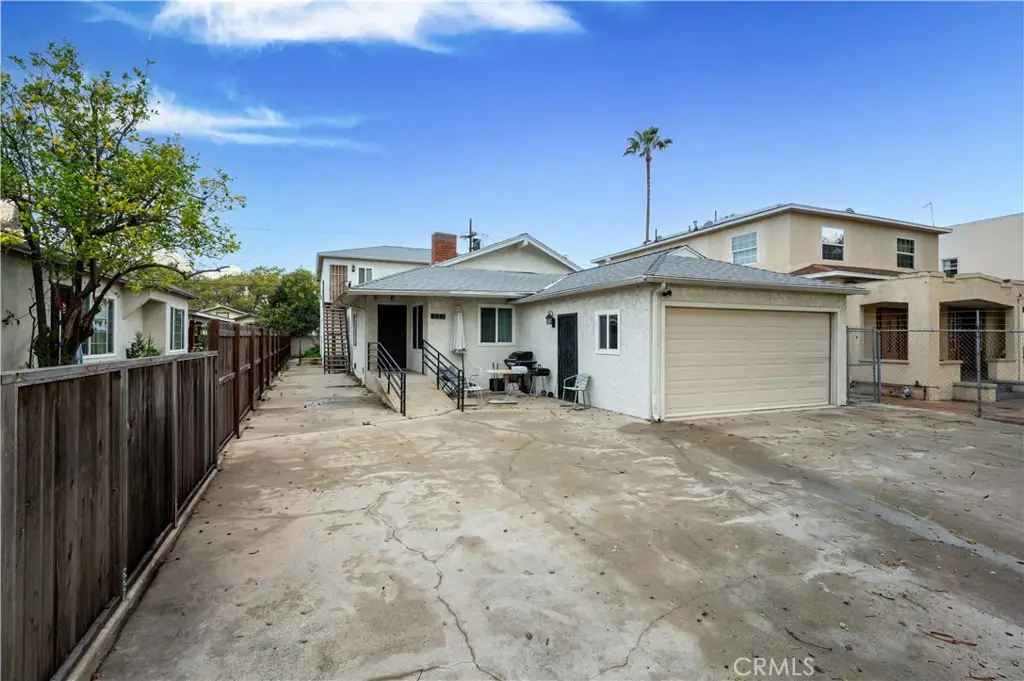 833 W 41st Drive, Los Angeles, CA 90037 - #1