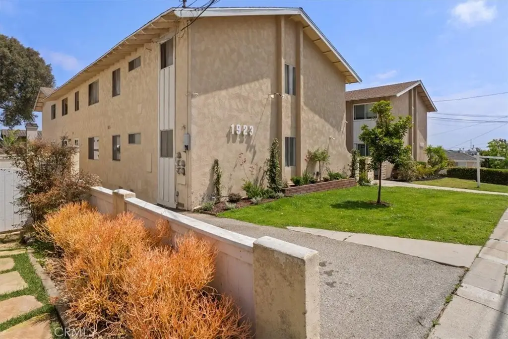 1923 Gates, Redondo Beach, CA 90278 - #1