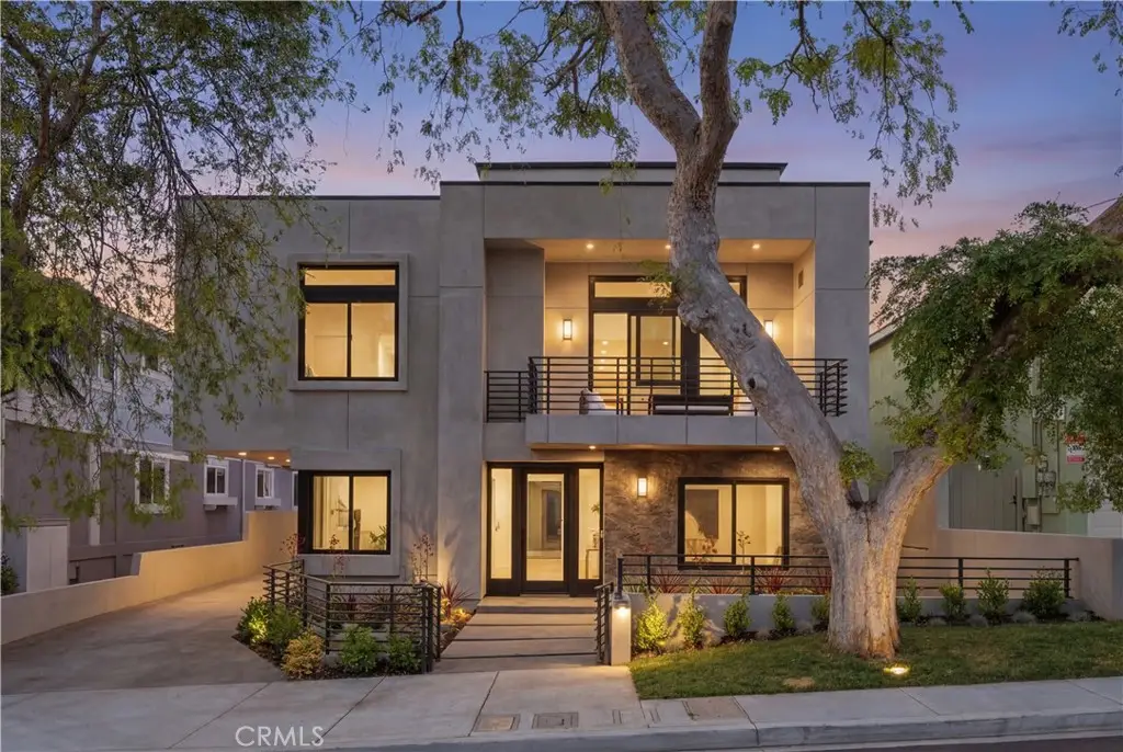2005 Mathews Avenue #B, Redondo Beach, CA 90278 - #1
