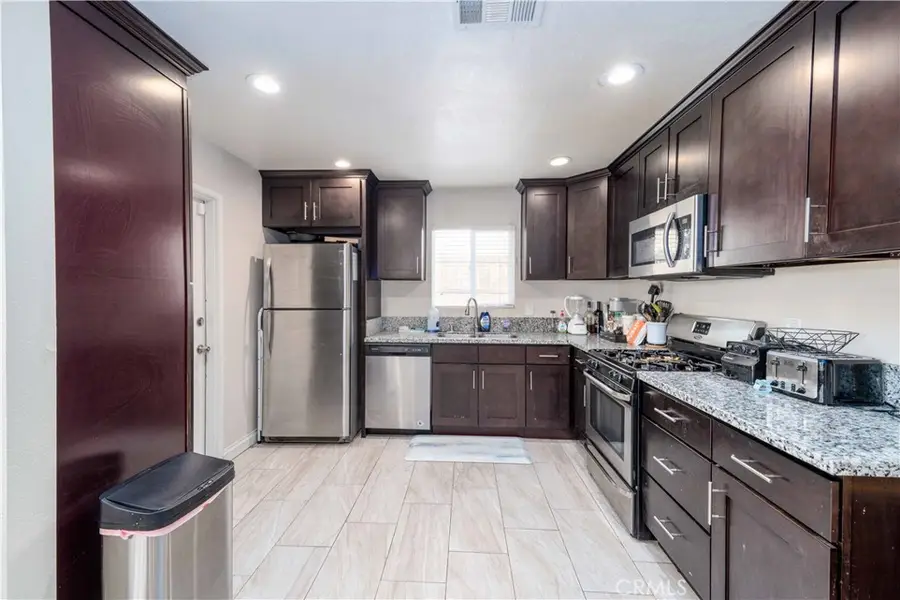 2565 Mimosa Drive, San Bernardino, CA 92407 - #2