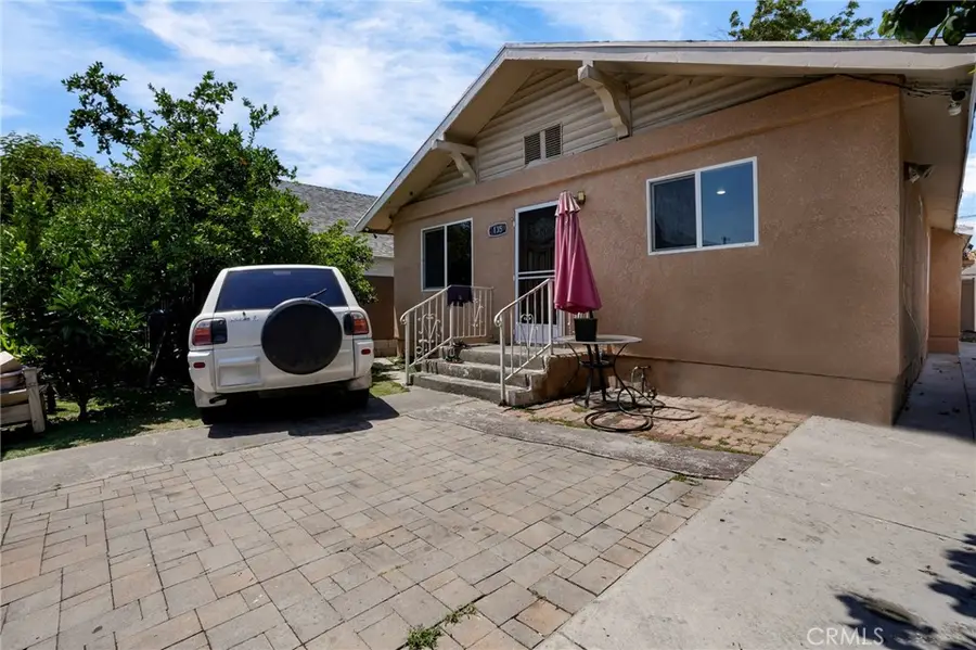 135 E 60th Street, Los Angeles, CA 90003 - #2
