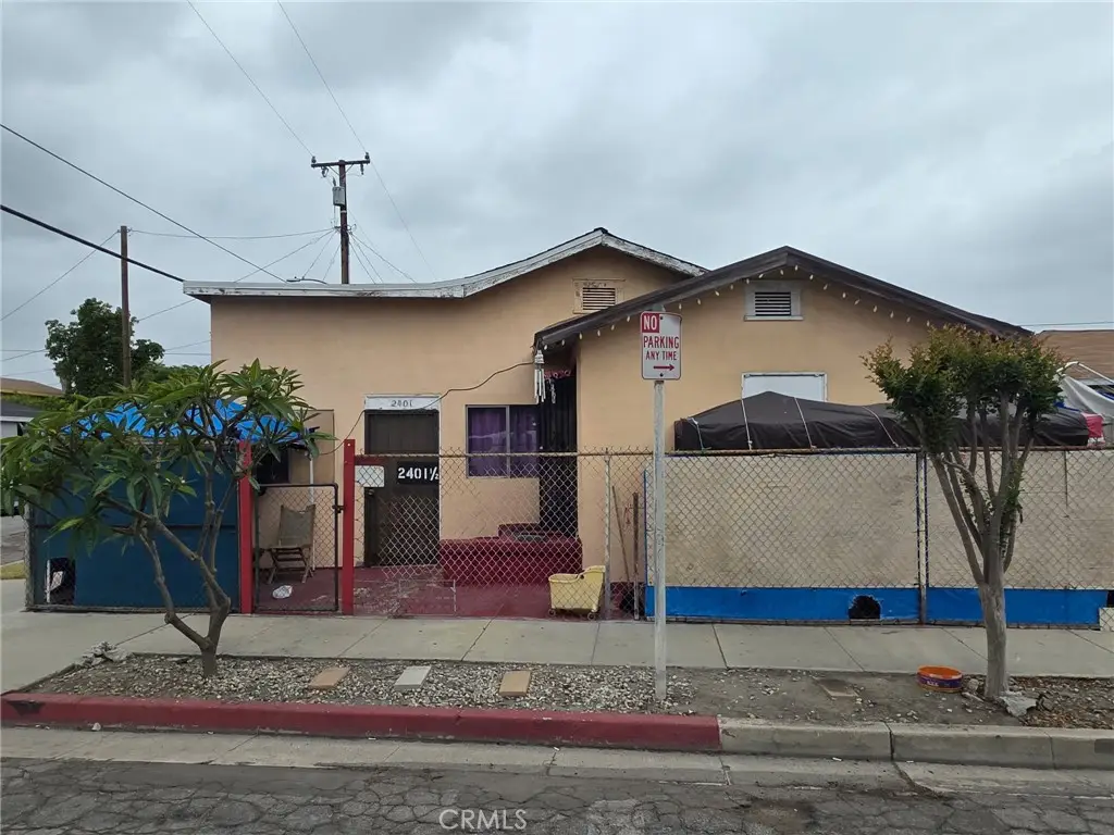 2401 E Hatchway Street, Compton, CA 90222 - #1