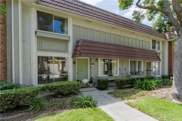 11464 Miscou Way, Cypress, CA 90630
