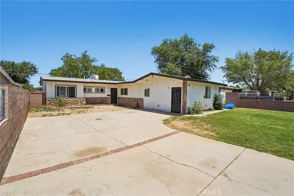1051 W Avenue J14, Lancaster, CA 93534