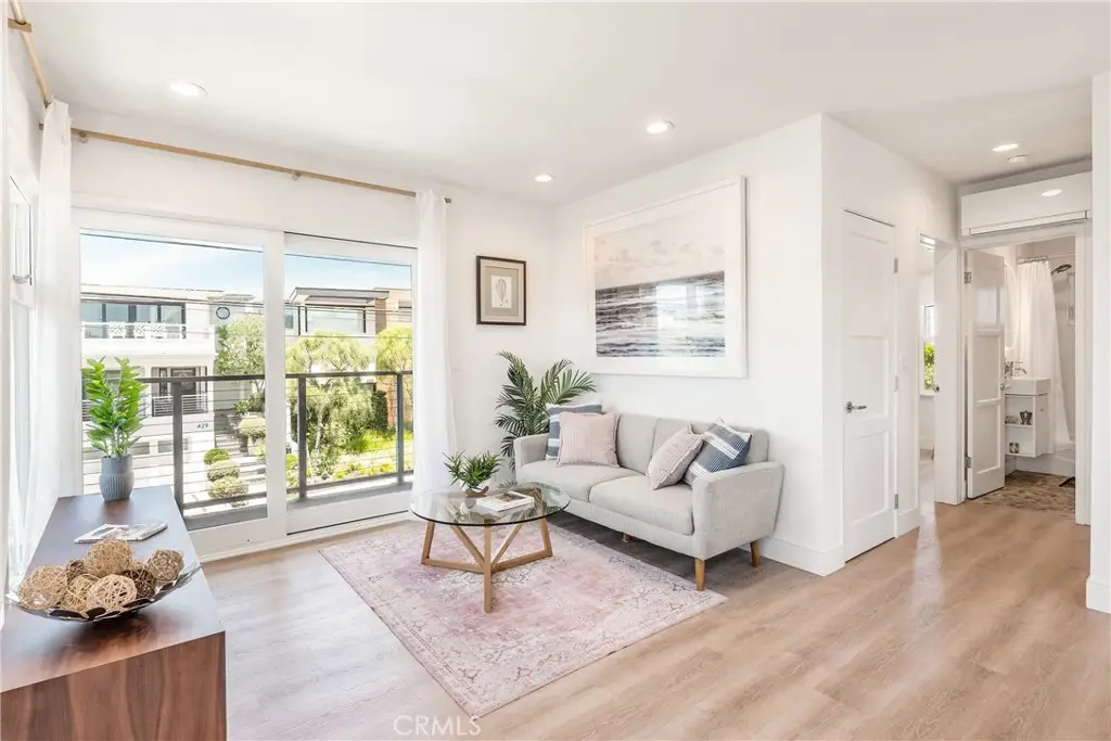 428 25th St, Hermosa Beach, CA 90254 - #1