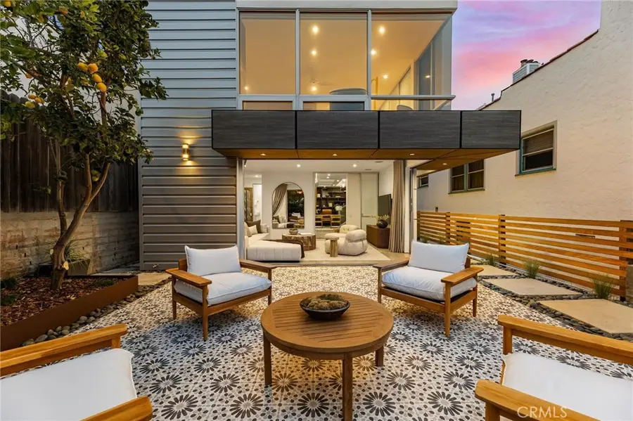 2434 Manhattan Avenue, Hermosa Beach, CA 90254 - #3