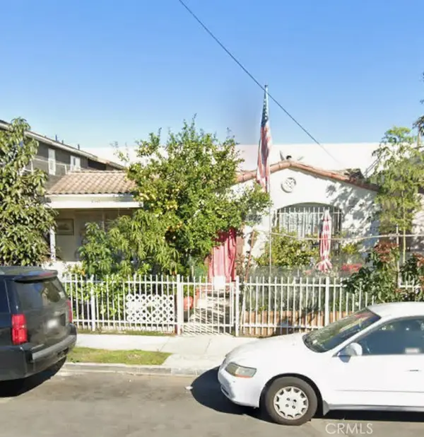 925 E 32nd Street, Los Angeles, CA 90011