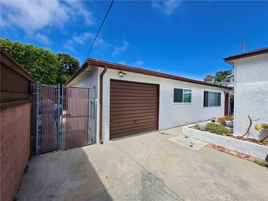 2009 Graham Avenue #2, Redondo Beach, CA 90278 - #2