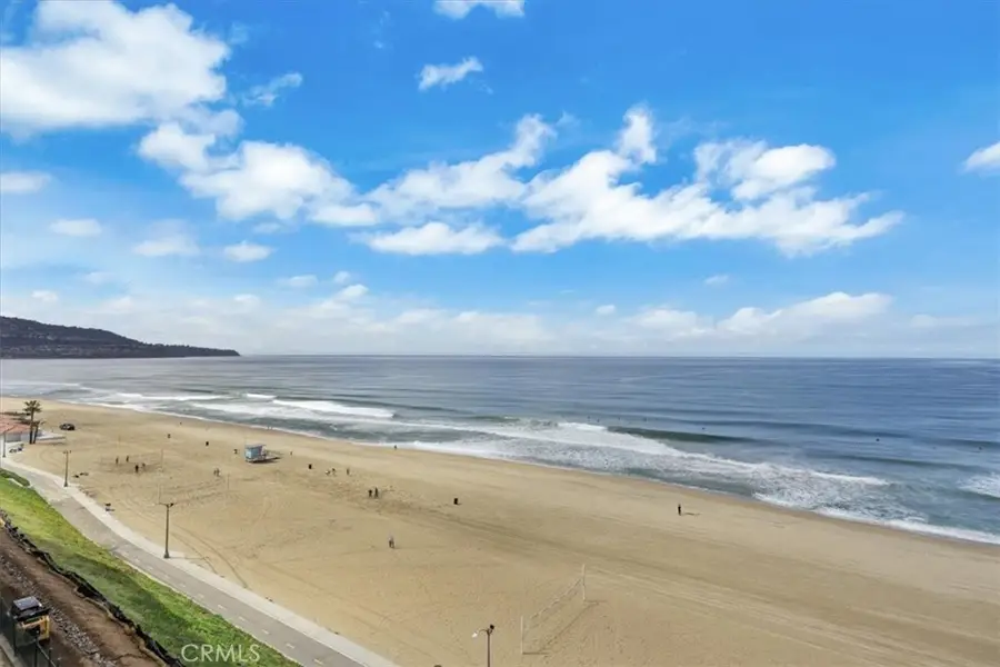 721 Esplanade #403, Redondo Beach, CA 90277 - #2
