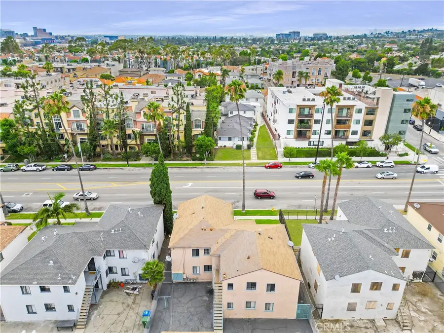 7018 La Tijera Boulevard, Los Angeles, CA 90045 - #3