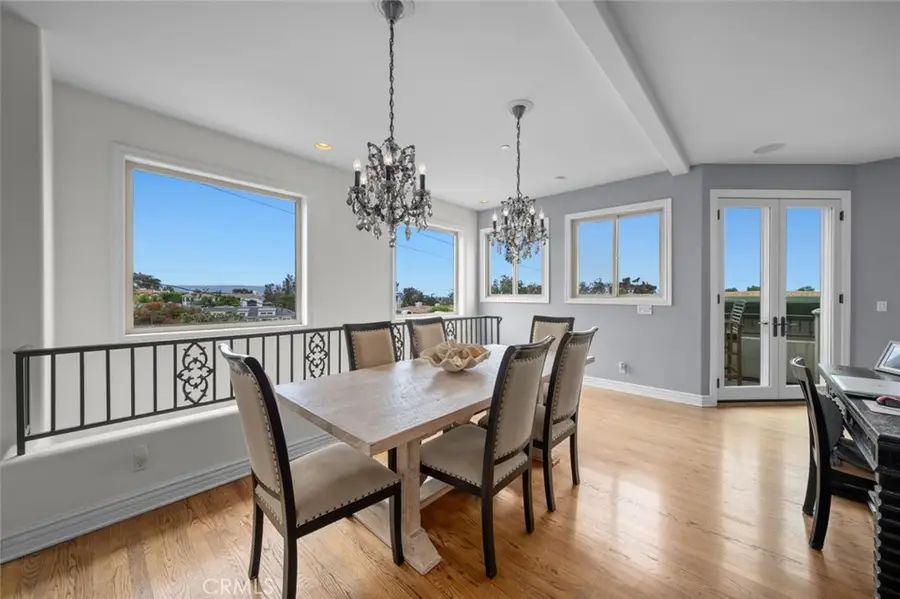 614 Manhattan Beach Boulevard, Manhattan Beach, CA 90266 - #2