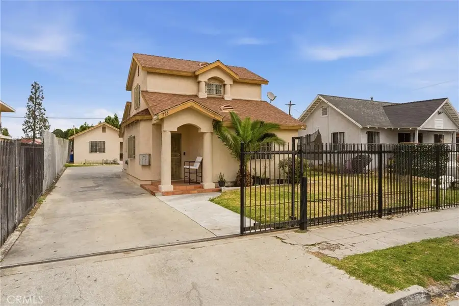 725 E 40th Place, Los Angeles, CA 90011 - #2
