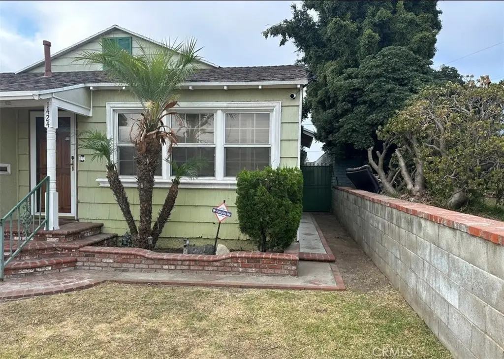 1424 W 113th, Los Angeles, CA 90047 - #1