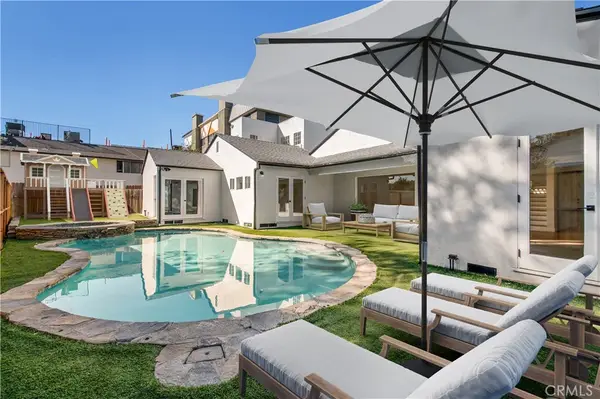 521 S Bentley, Los Angeles, CA 90049