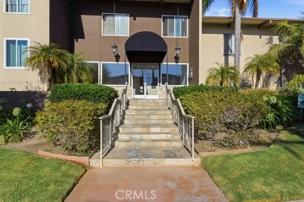 23930 Los Codona #206, Torrance, CA 90505