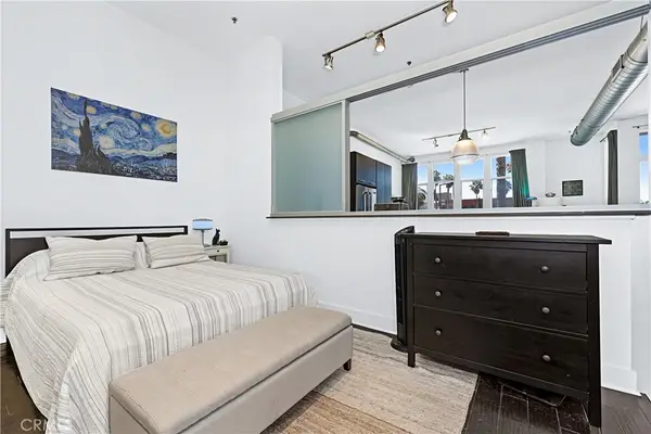 13320 Beach #203, Los Angeles, CA 90292