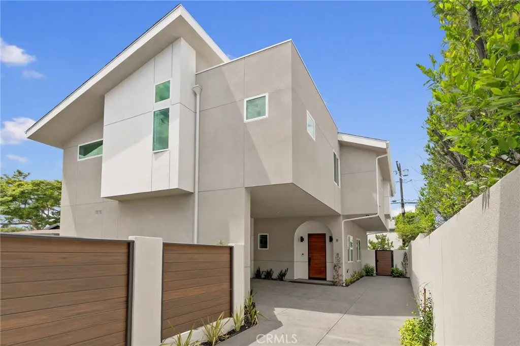 2413 Curtis Avenue #B, Redondo Beach, CA 90278 - #1