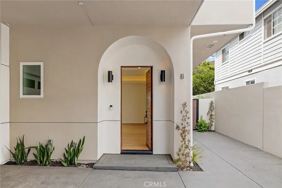 2413 Curtis Avenue #B, Redondo Beach, CA 90278 - #3
