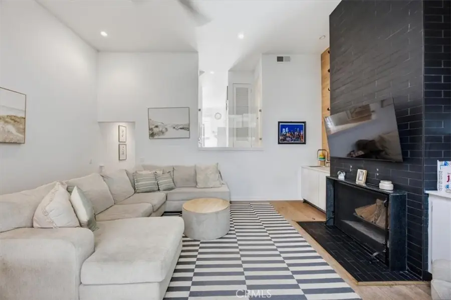 1915 Rockefeller Lane #E, Redondo Beach, CA 90278 - #3