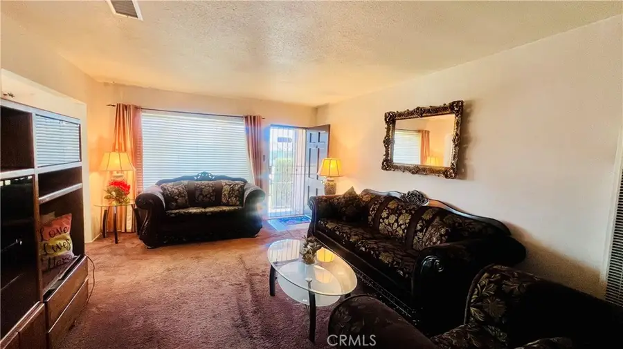 2031 Van Wick, Los Angeles, CA 90047 - #3